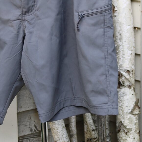 Wrangler Big & Tall Grey Quick Dry Hidden Inside Elastic Waistband Shorts Sz 42 - Picture 3 of 8